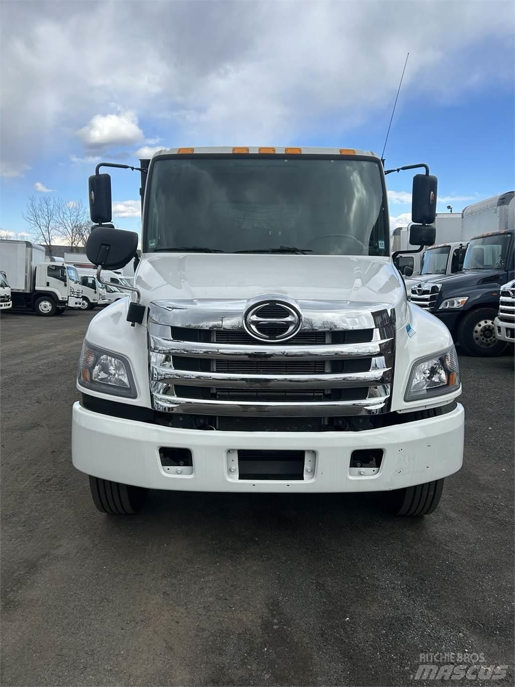 Hino 338 Citi