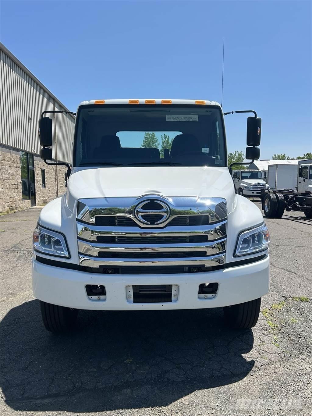 Hino L6 Šasija ar kabīni