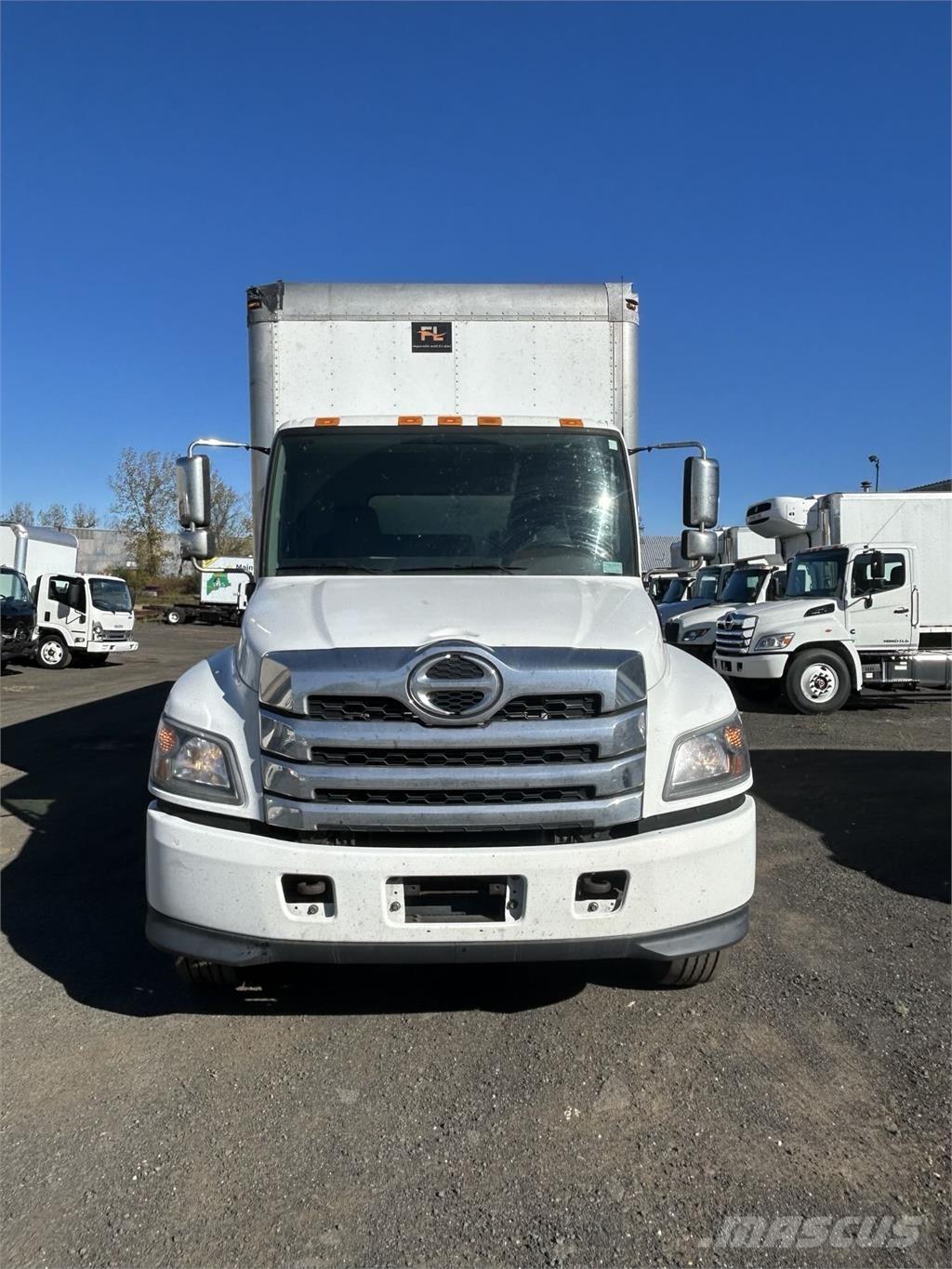 Hino L6 Furgons