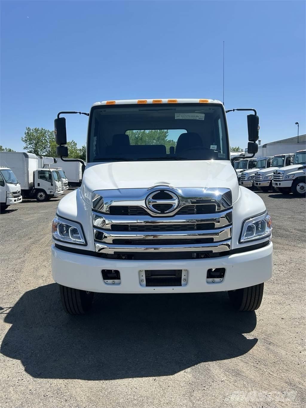 Hino L7 Šasija ar kabīni