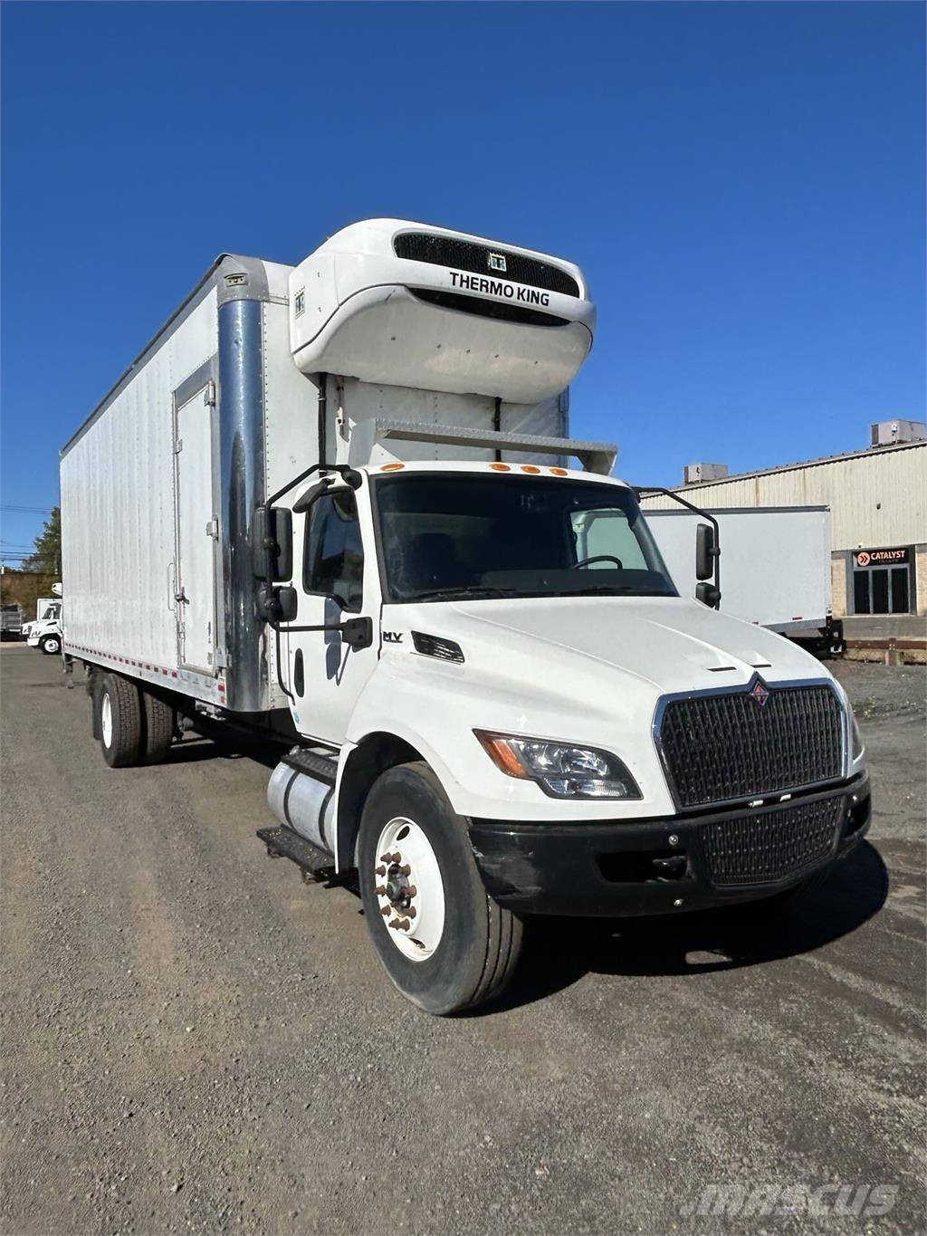 International MV607 Furgons