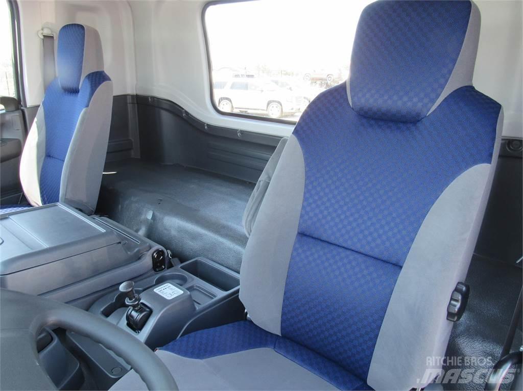 Isuzu FTR Diesel Šasija ar kabīni