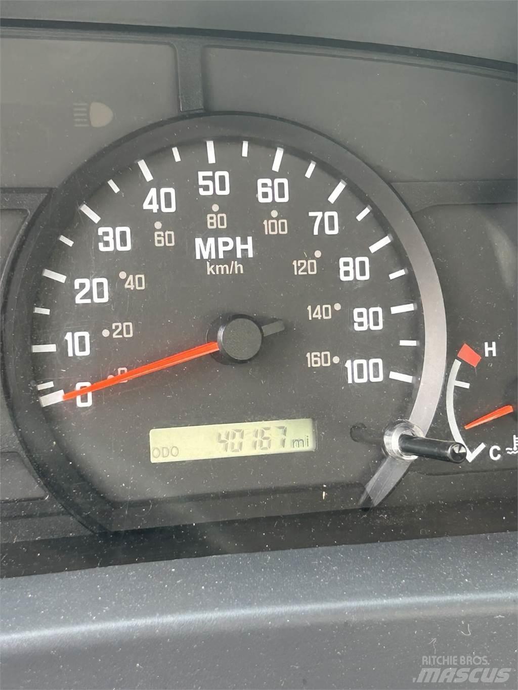Isuzu NPR HD Citi