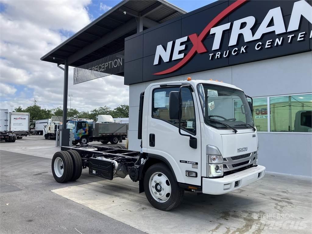 Isuzu NRR-3U354 Šasija ar kabīni