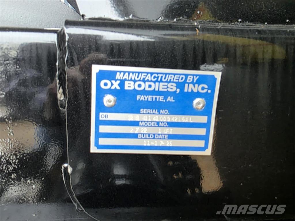 Mack GR84F Pašizgāzējs