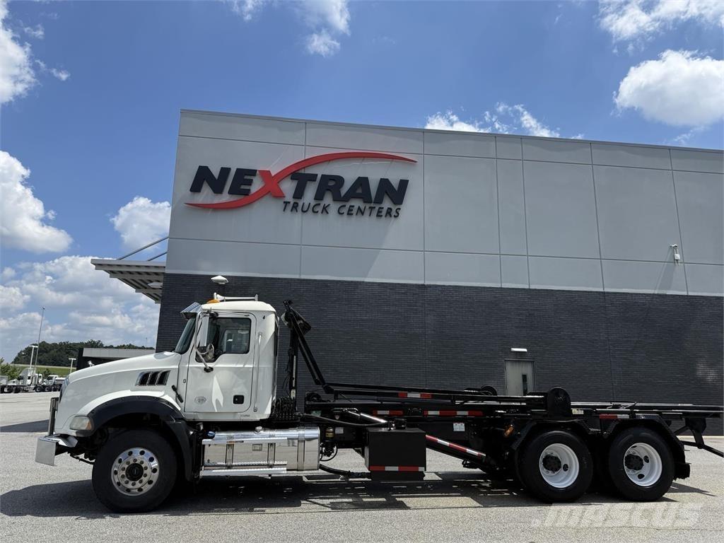 Mack GRANITE Citi