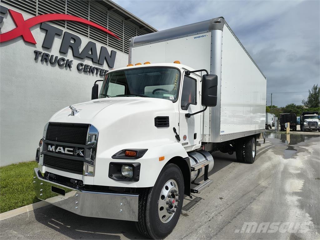Mack MD6 42R Furgons