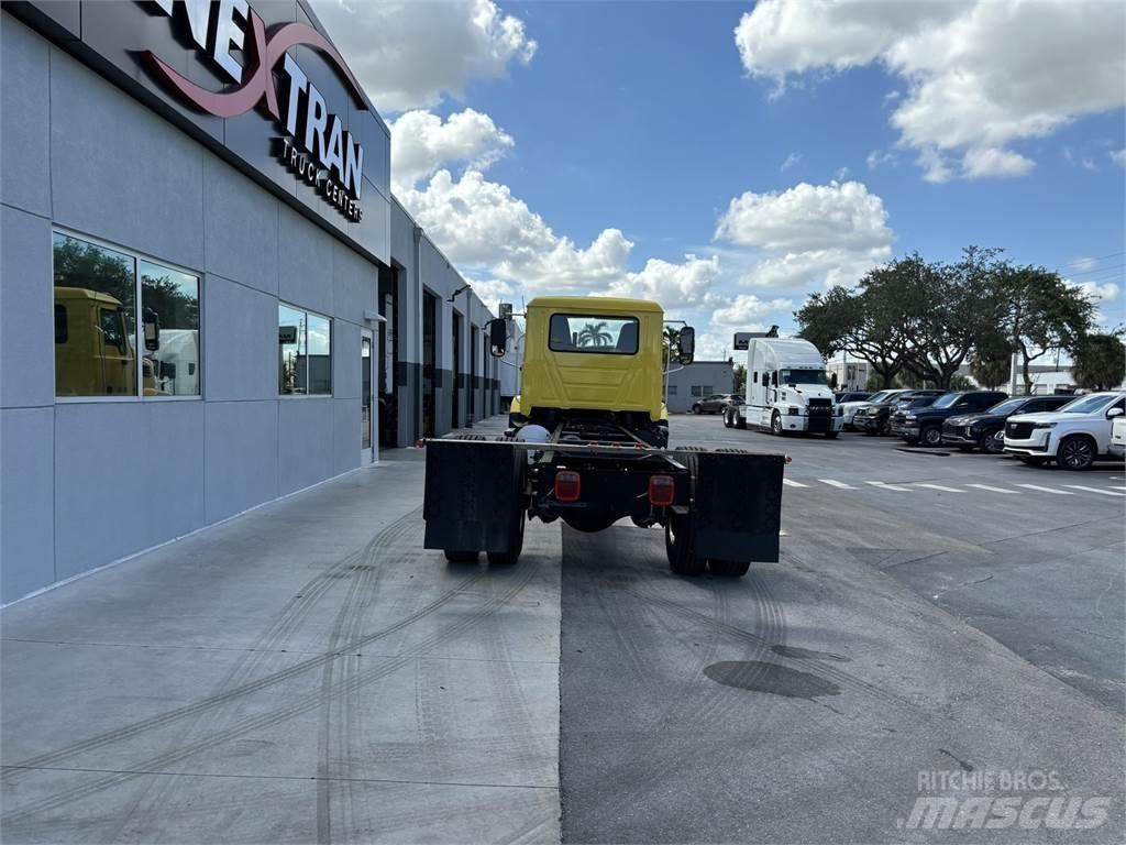Mack MD7 42R Mežizstrāde- Citi