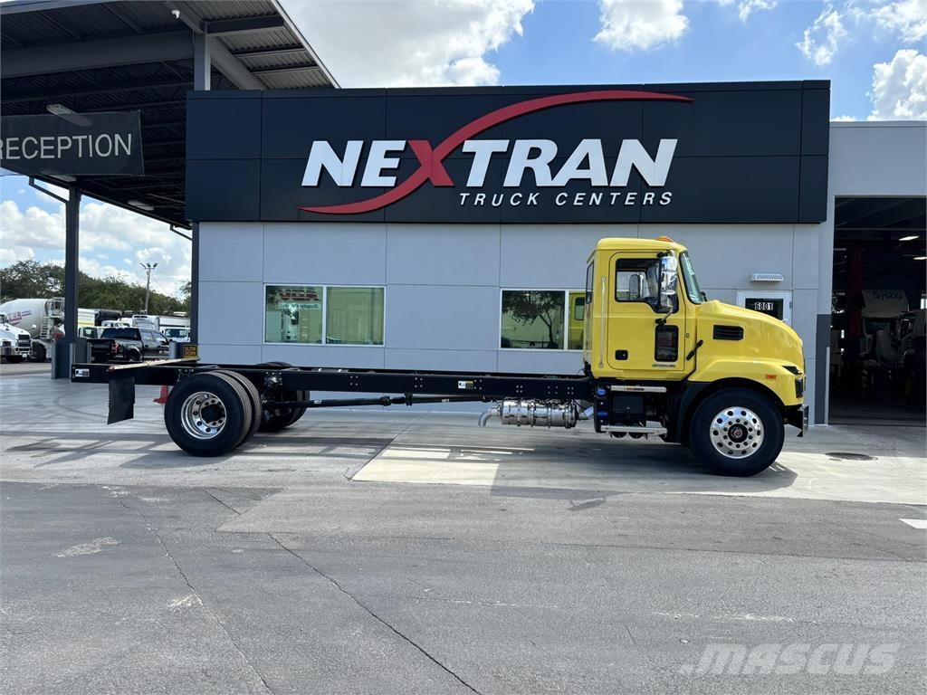 Mack MD7 42R Mežizstrāde- Citi