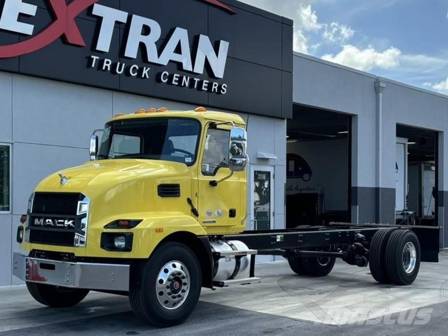 Mack MD7 42R Mežizstrāde- Citi