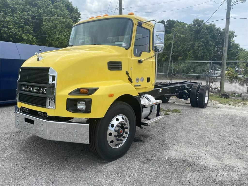 Mack MD7 42R Mežizstrāde- Citi