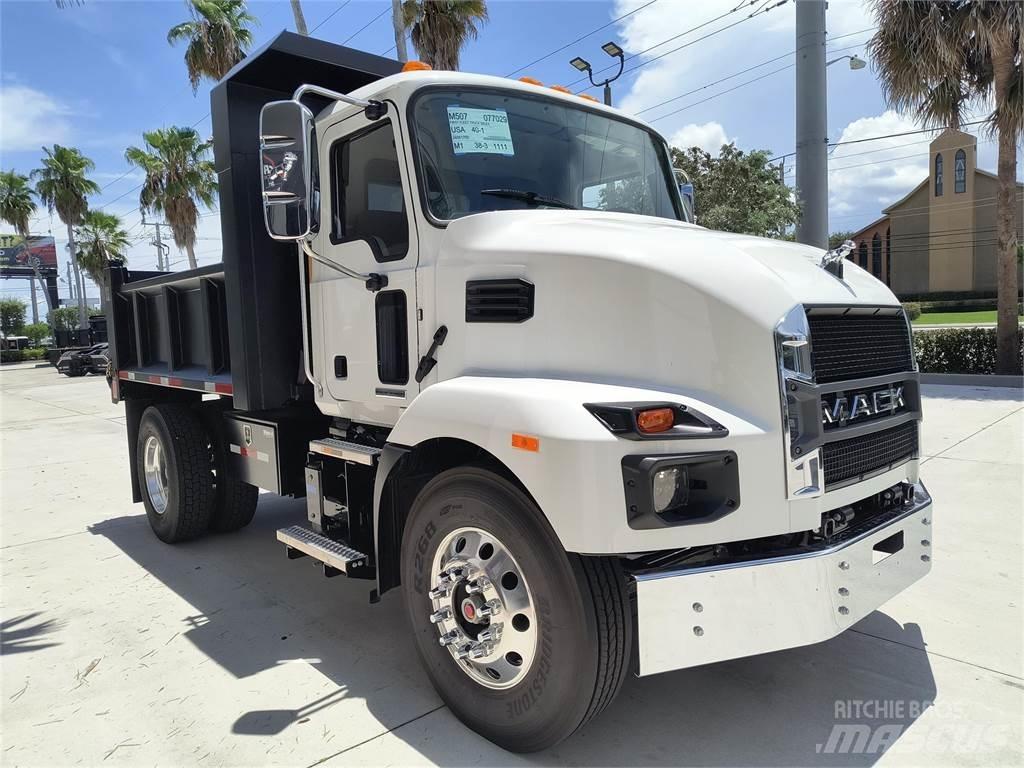 Mack MD7 42R Šasija ar kabīni
