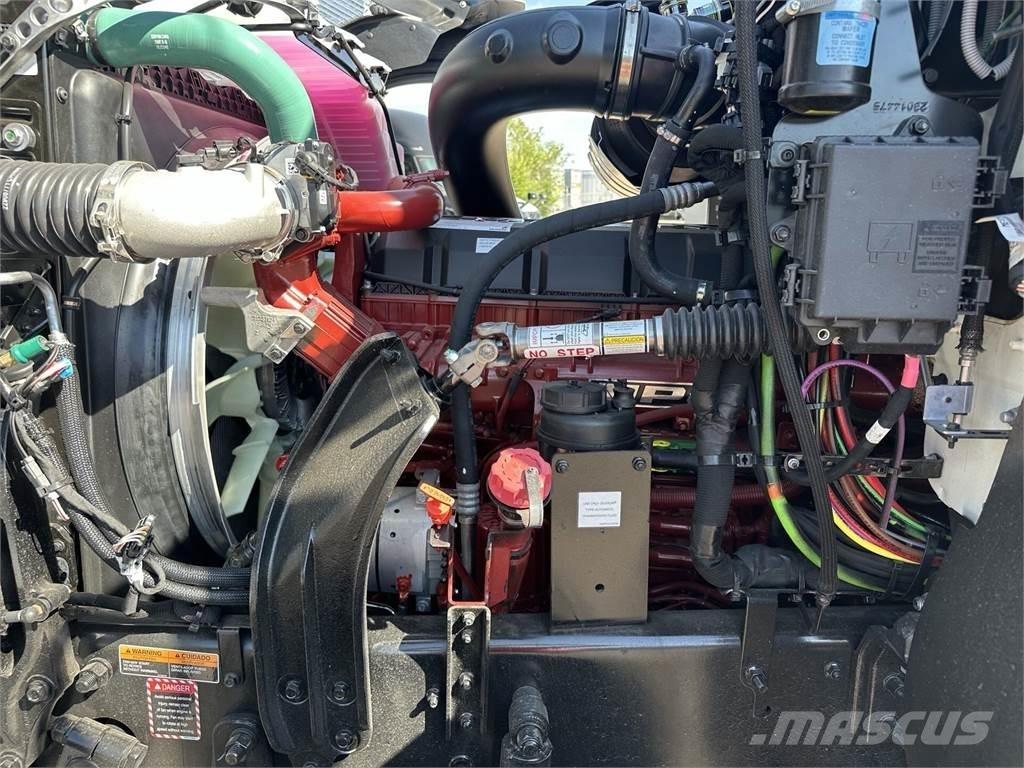 Mack PI64T Vilcēji