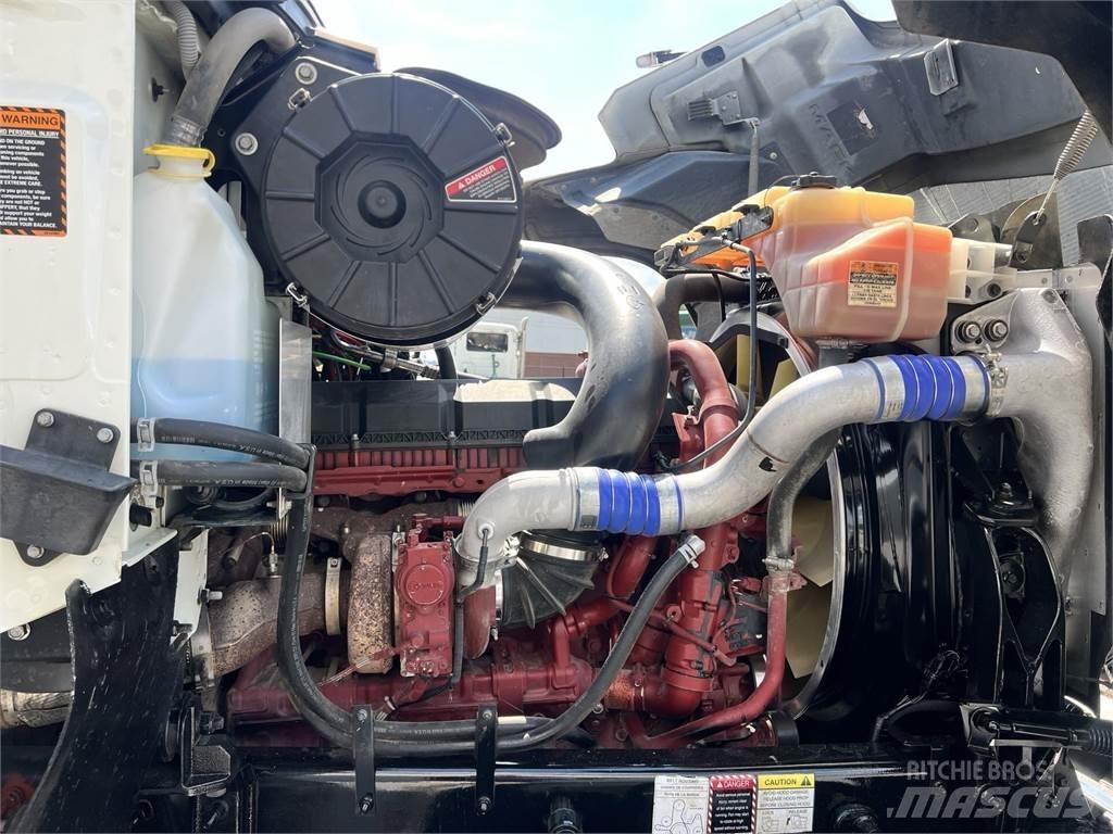Mack PI64T Vilcēji