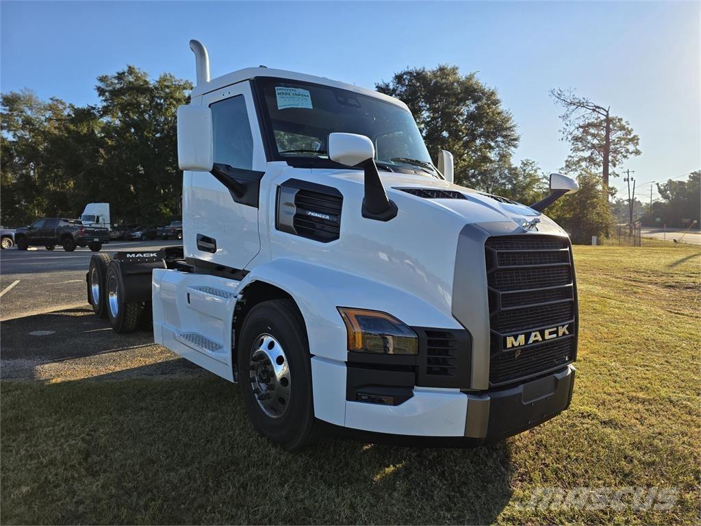 Mack PR64T Vilcēji