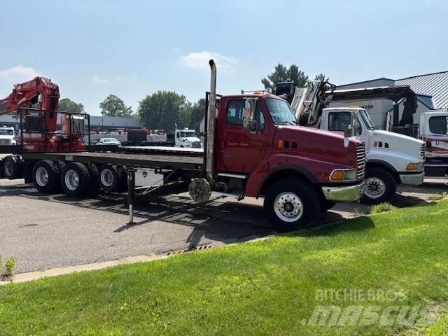 Sterling TRUCK LT9522 Vilcēji