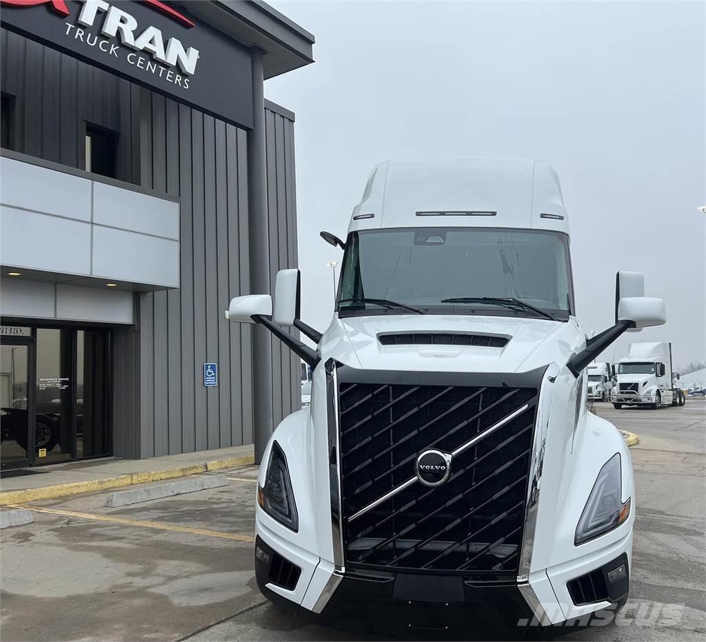 Volvo NEW VNL860 Vilcēji