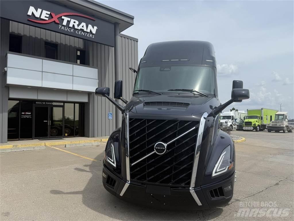 Volvo NEW VNL860 Vilcēji