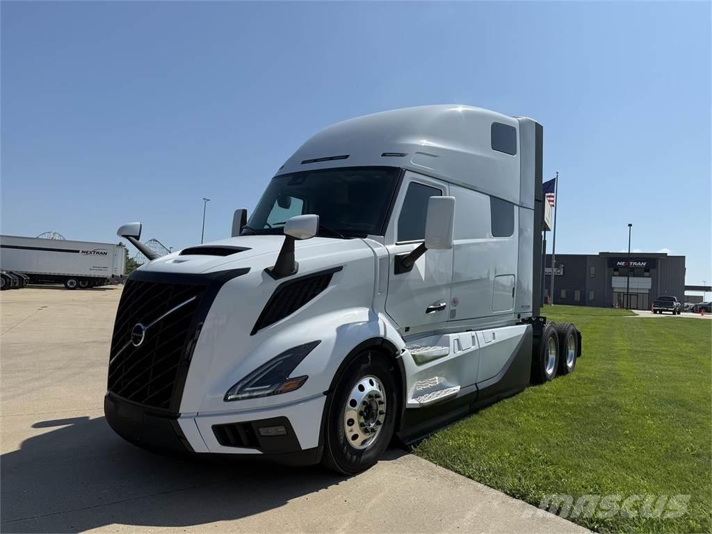 Volvo NEW VNL860 Vilcēji