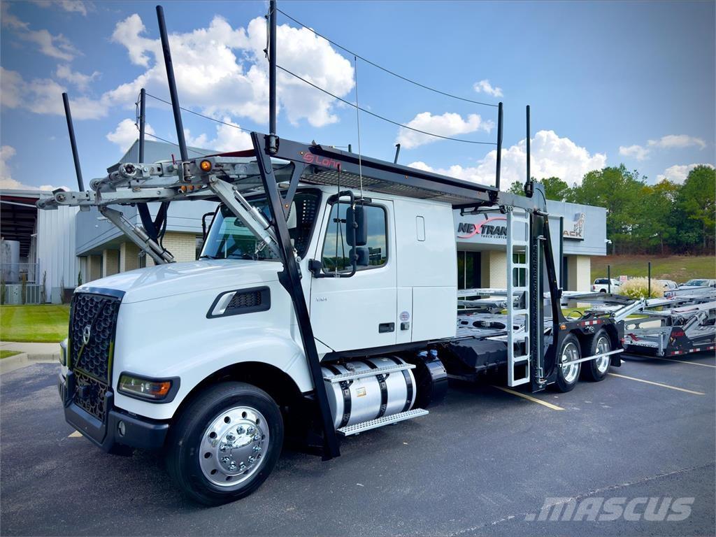 Volvo VAH64400 Treileri ar āķi