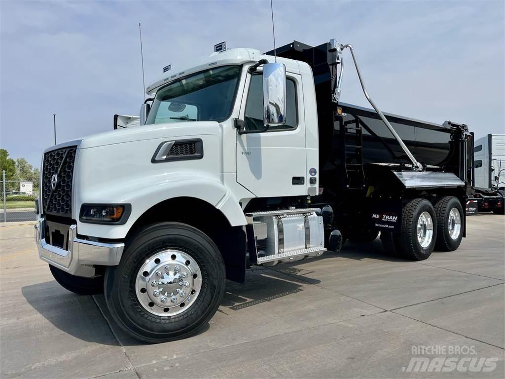 Volvo VHD64F300 Pašizgāzējs