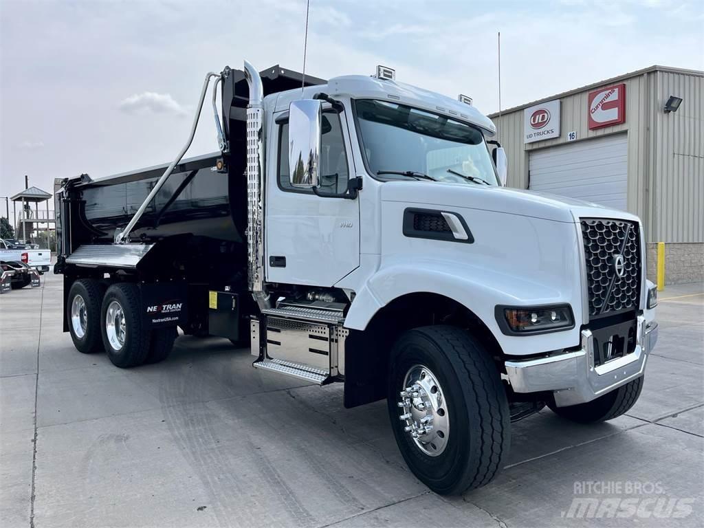 Volvo VHD64F300 Pašizgāzējs