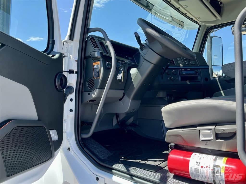 Volvo VHD64FT300 Vilcēji