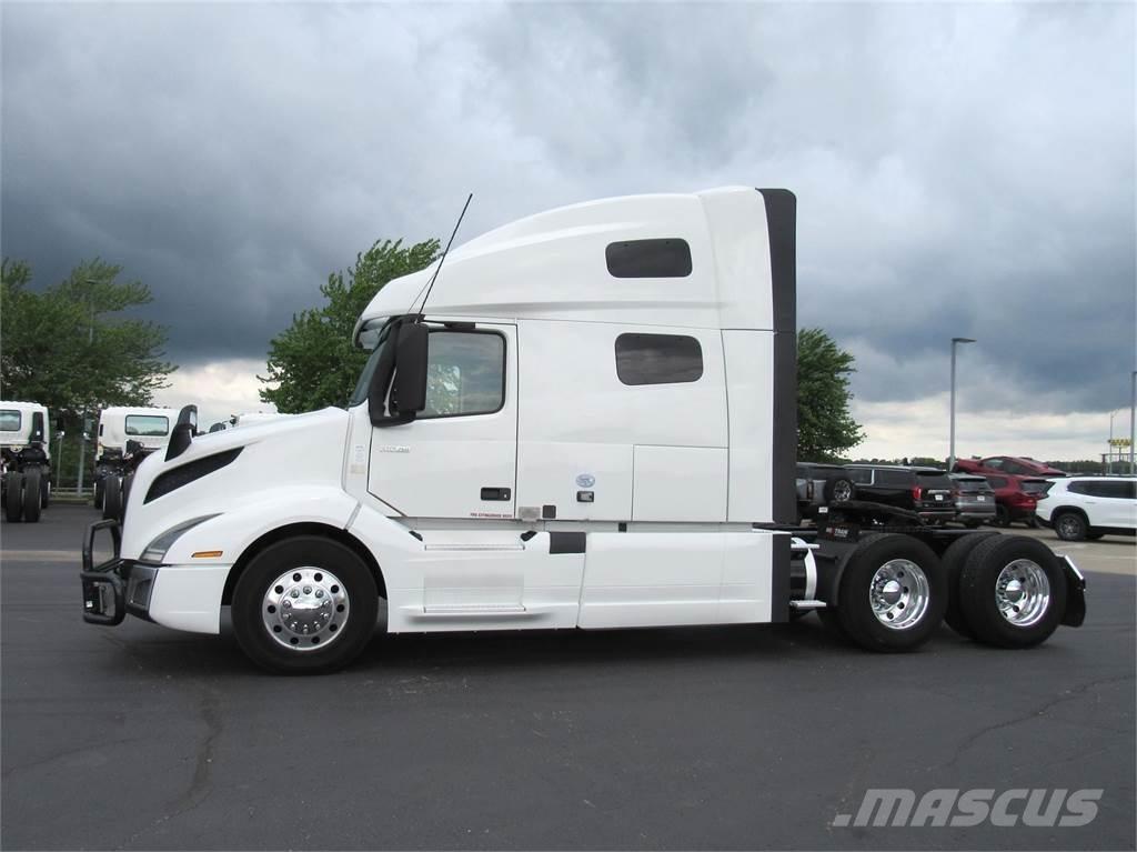 Volvo VNL64T760 Vilcēji
