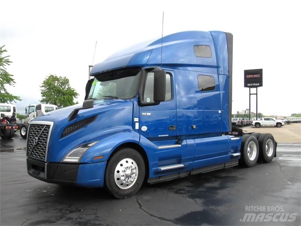 Volvo VNL64T760 Vilcēji