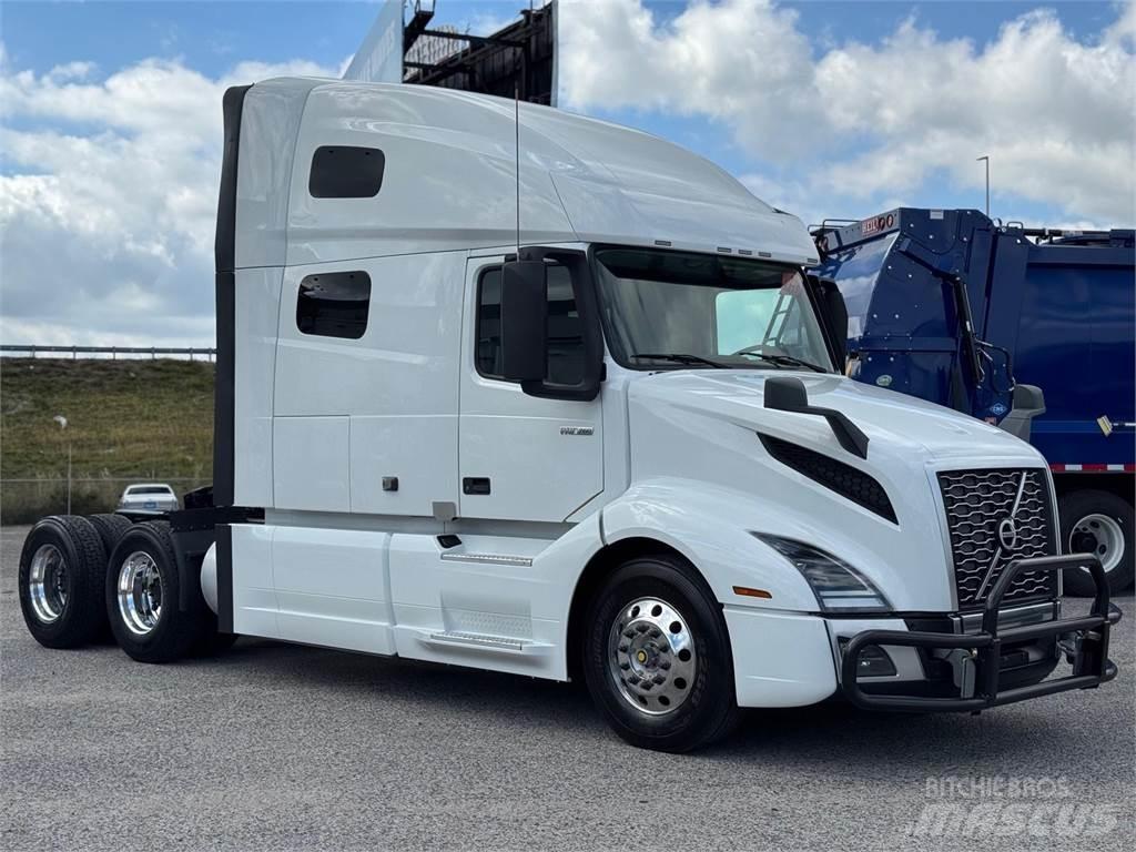 Volvo VNL64T760 Vilcēji