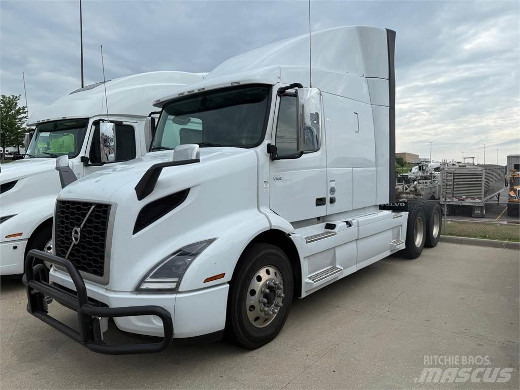 Volvo VNL64T760 Vilcēji
