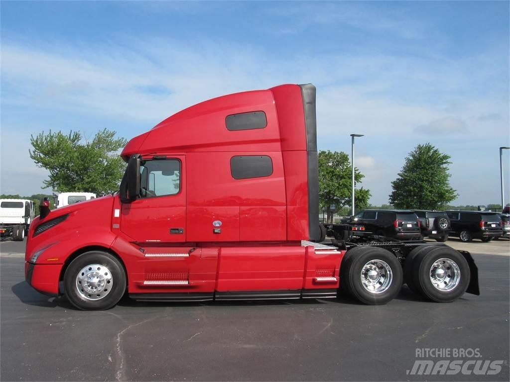 Volvo VNL64T760 Vilcēji