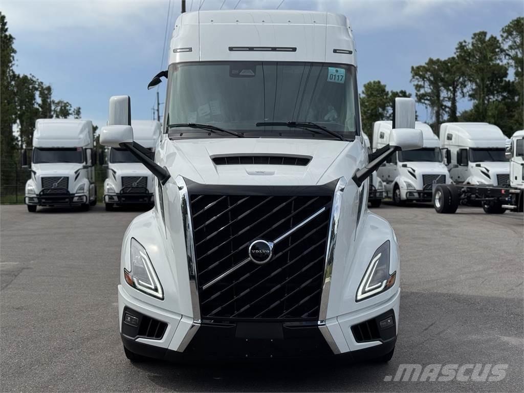 Volvo VNL64T840 Vilcēji
