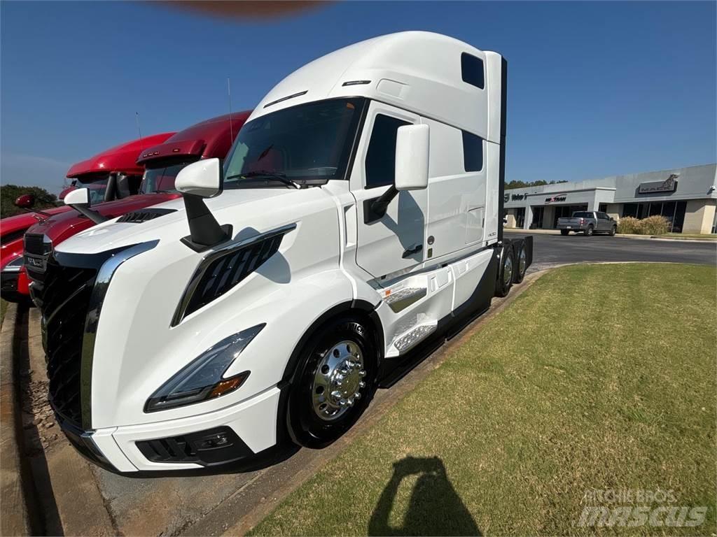 Volvo VNL64T860 Vilcēji