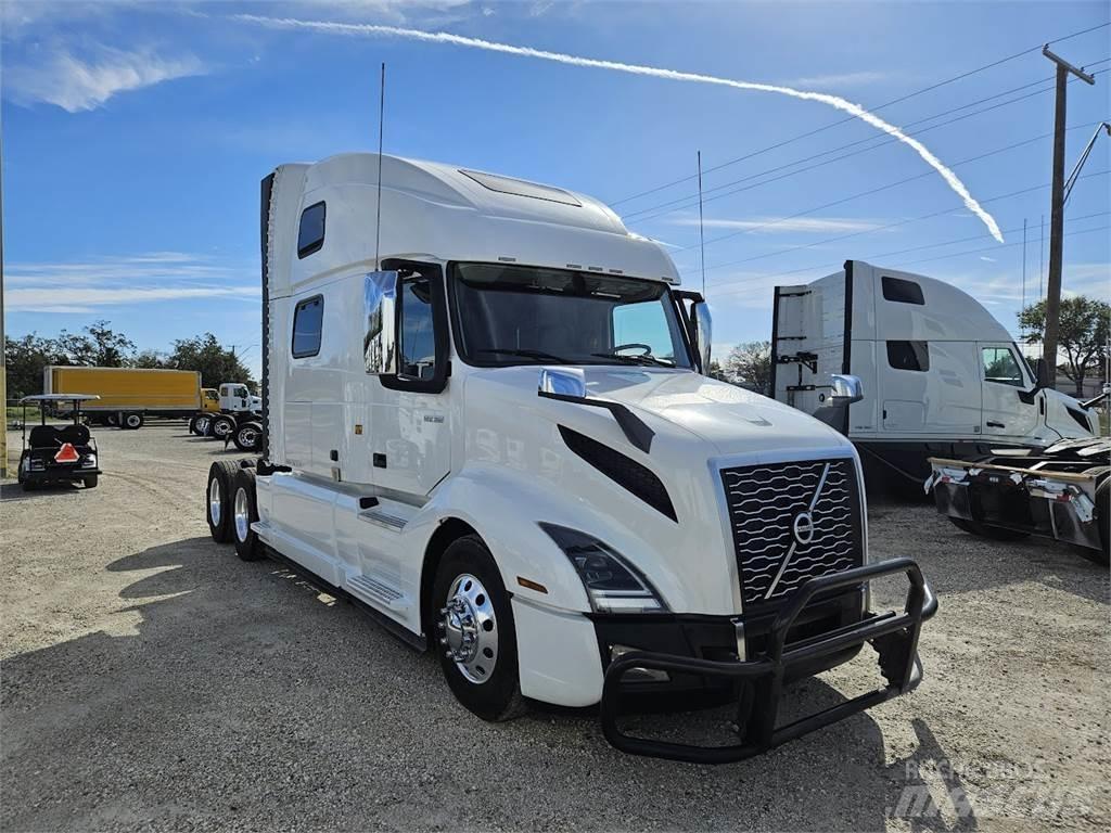 Volvo VNL64T860 Vilcēji