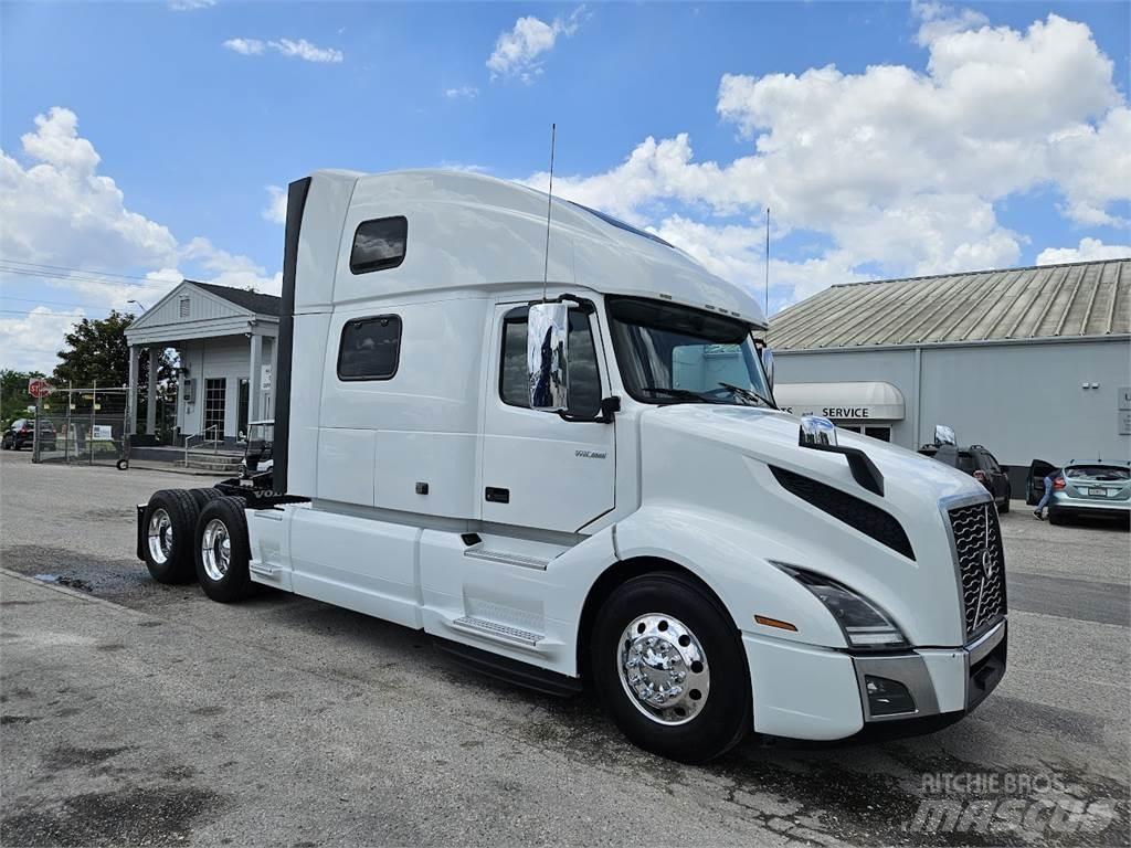 Volvo VNL64T860 Vilcēji