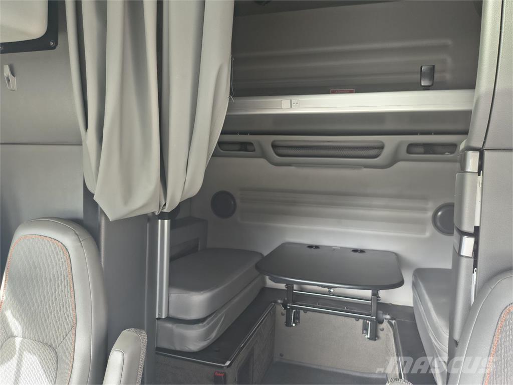 Volvo VNL64T860 Vilcēji