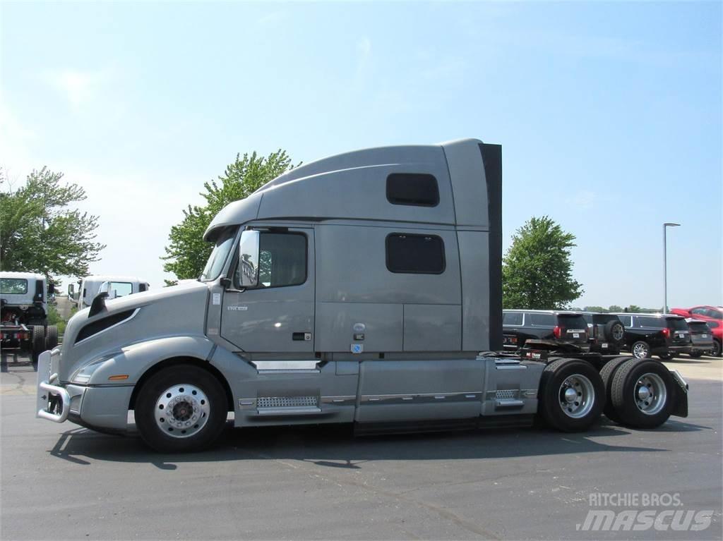 Volvo VNL860 Vilcēji