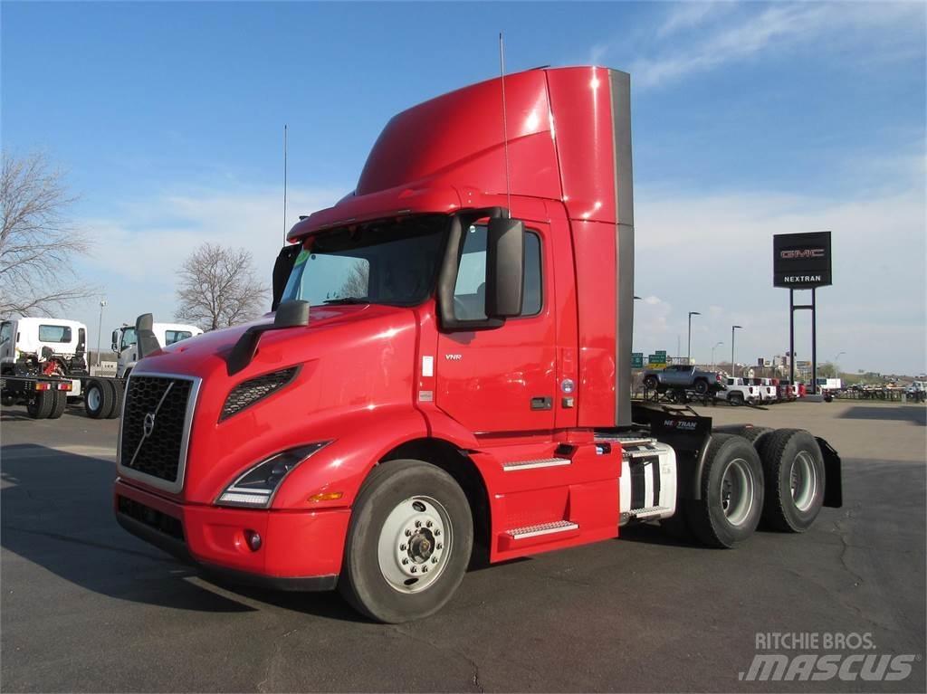 Volvo VNR64T300 Vilcēji