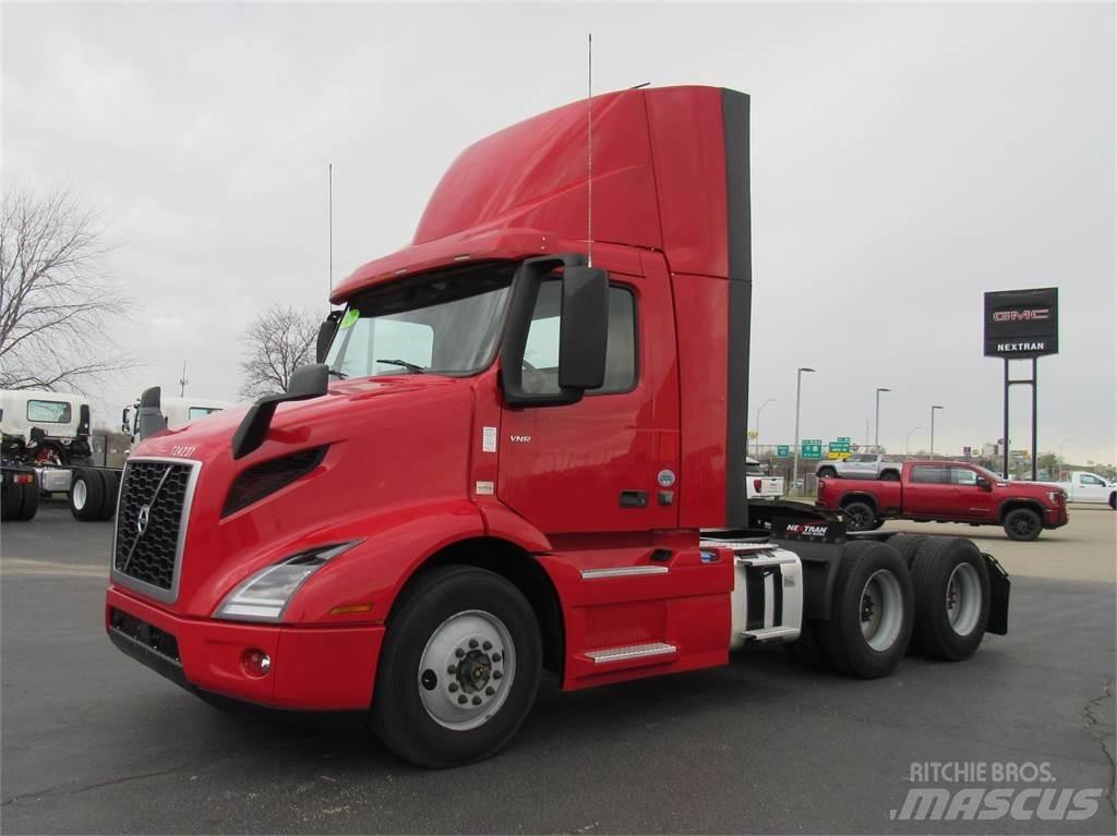 Volvo VNR64T300 Vilcēji