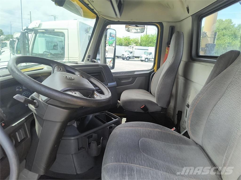 Volvo VNR64T300 Vilcēji