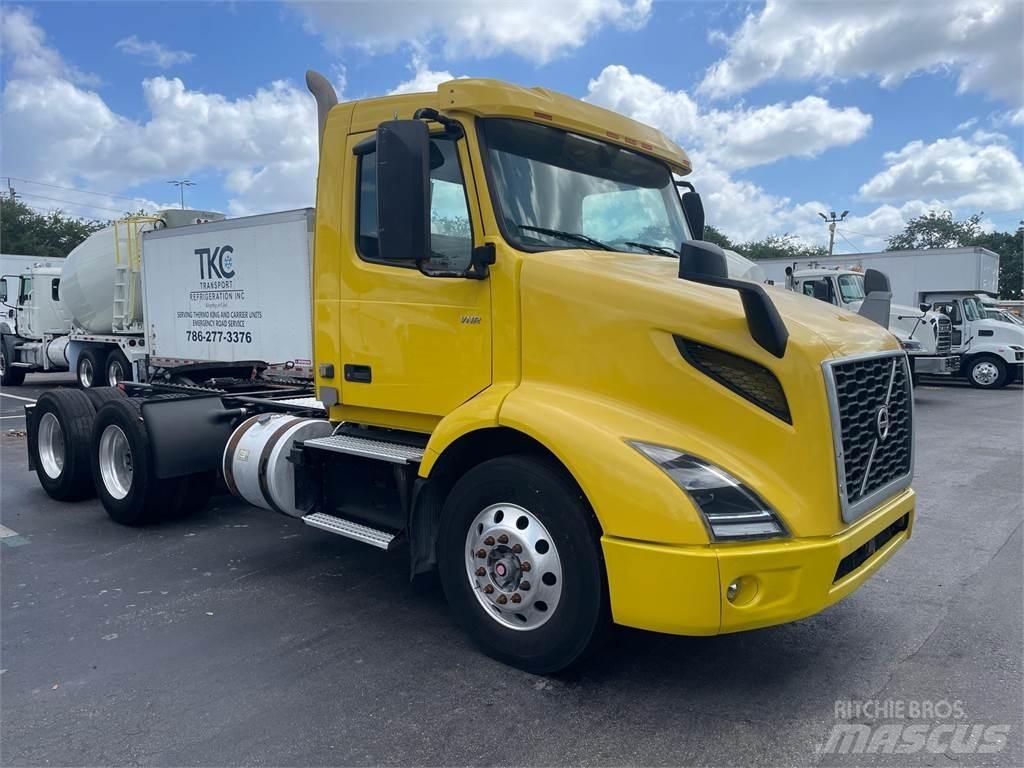 Volvo VNR64T300 Vilcēji