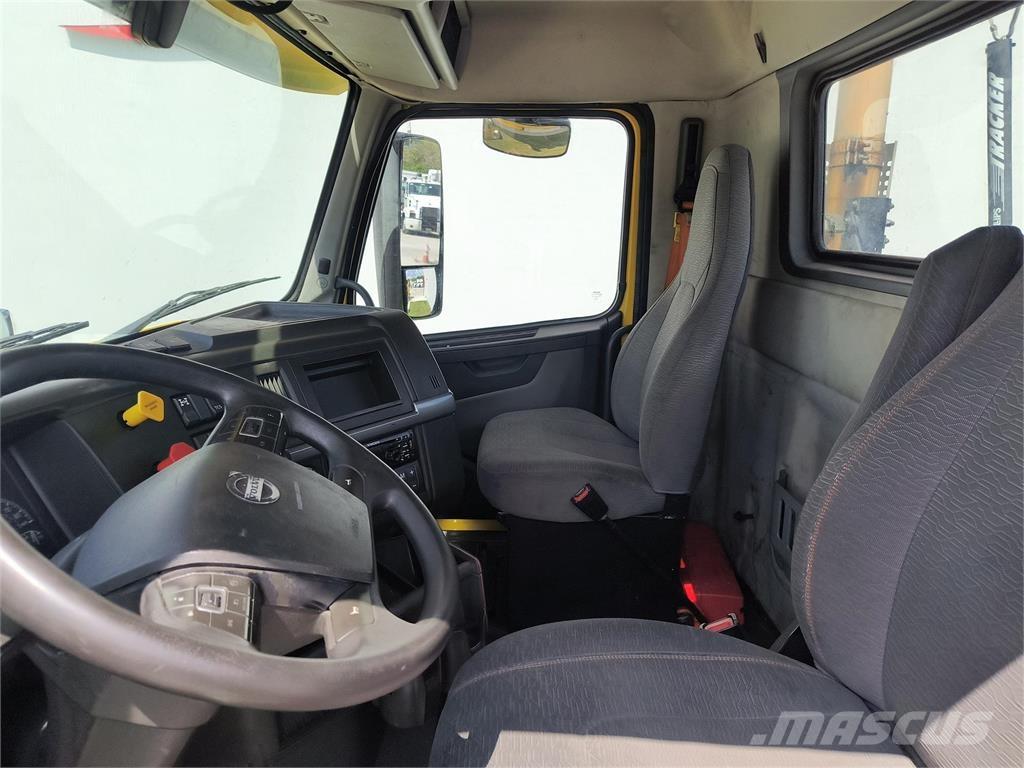 Volvo VNR64T300 Vilcēji