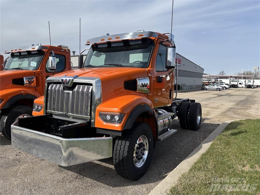 Western Star 47X Citi