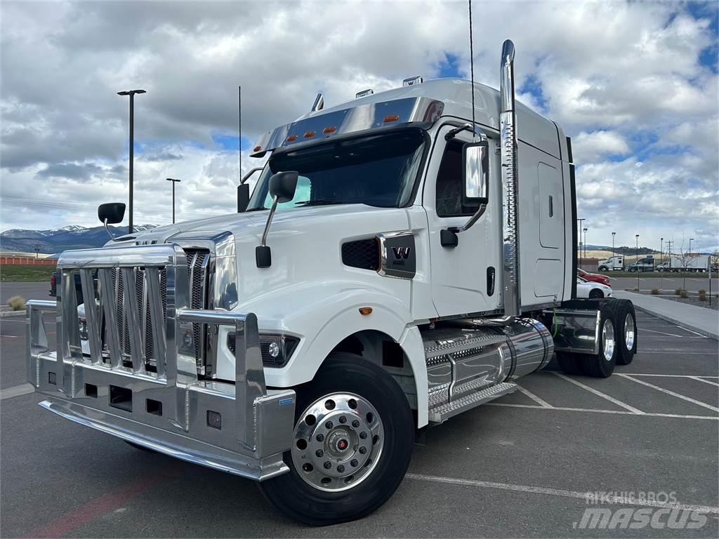 Western Star 49X Vilcēji