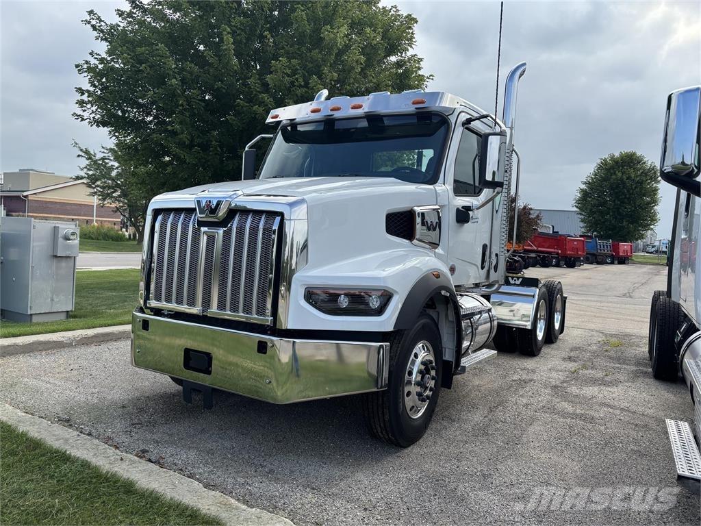 Western Star 49X Vilcēji