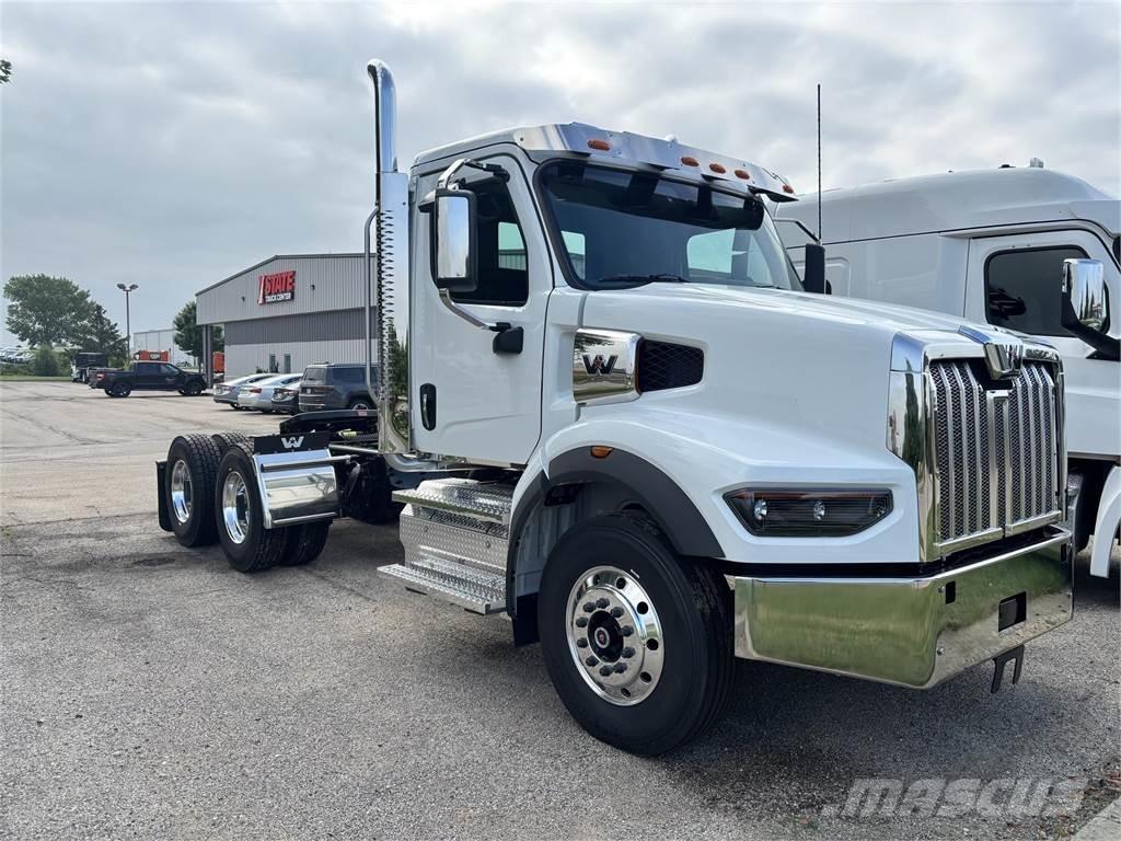 Western Star 49X Vilcēji
