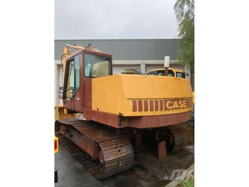 CASE 888CK Ekskavatori uz riteņiem
