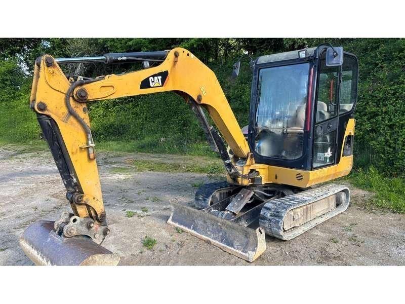 CAT 302.5C Mini ekskavatori < 7 t