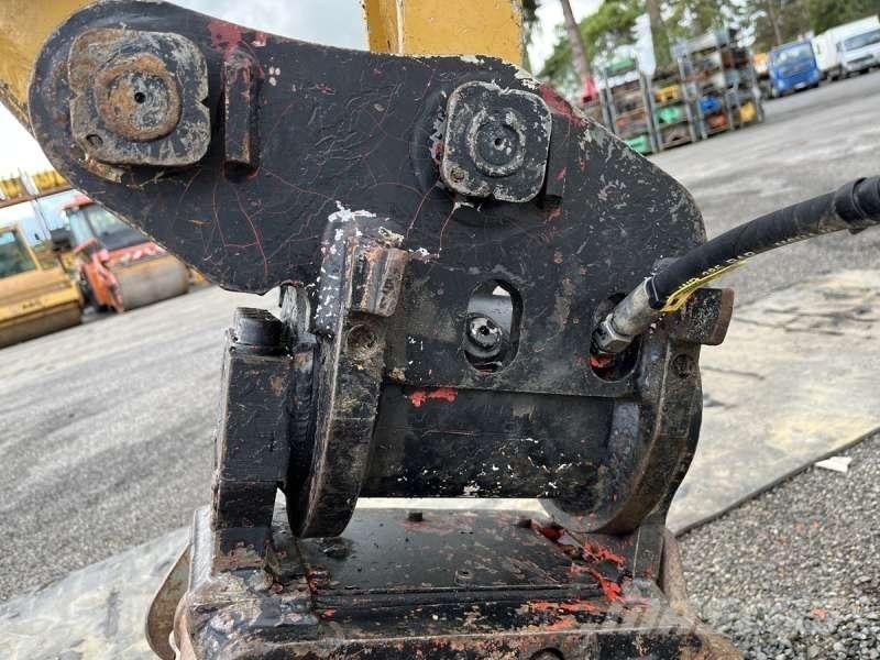 CAT 302.7DCR Mini ekskavatori < 7 t